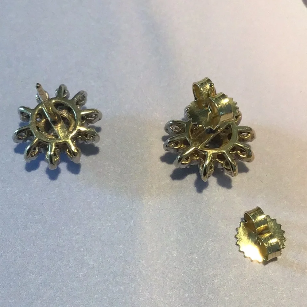 Diamond Earrings(Priced to Sell) - Picture 4 of 4